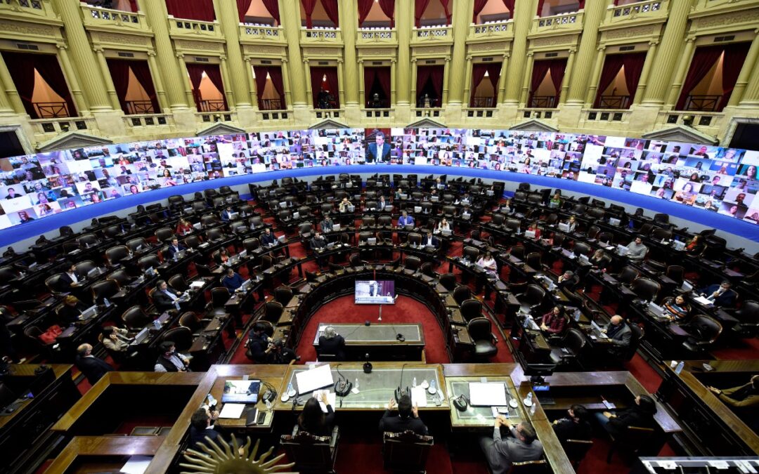 Diputados en Argentina toman receso en el debate sobre la ‘ley ómnibus’