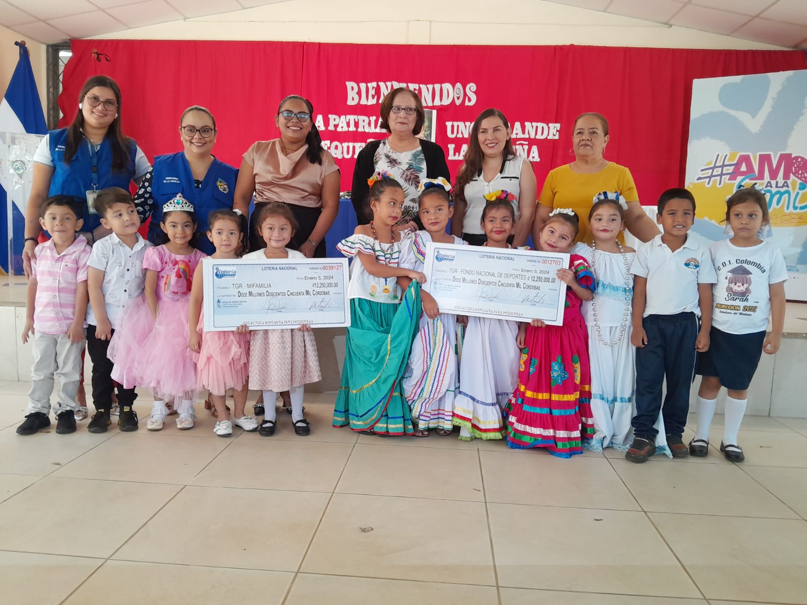 Lotería Nacional entrega C$24.5 millones para atención a la niñez y deportes