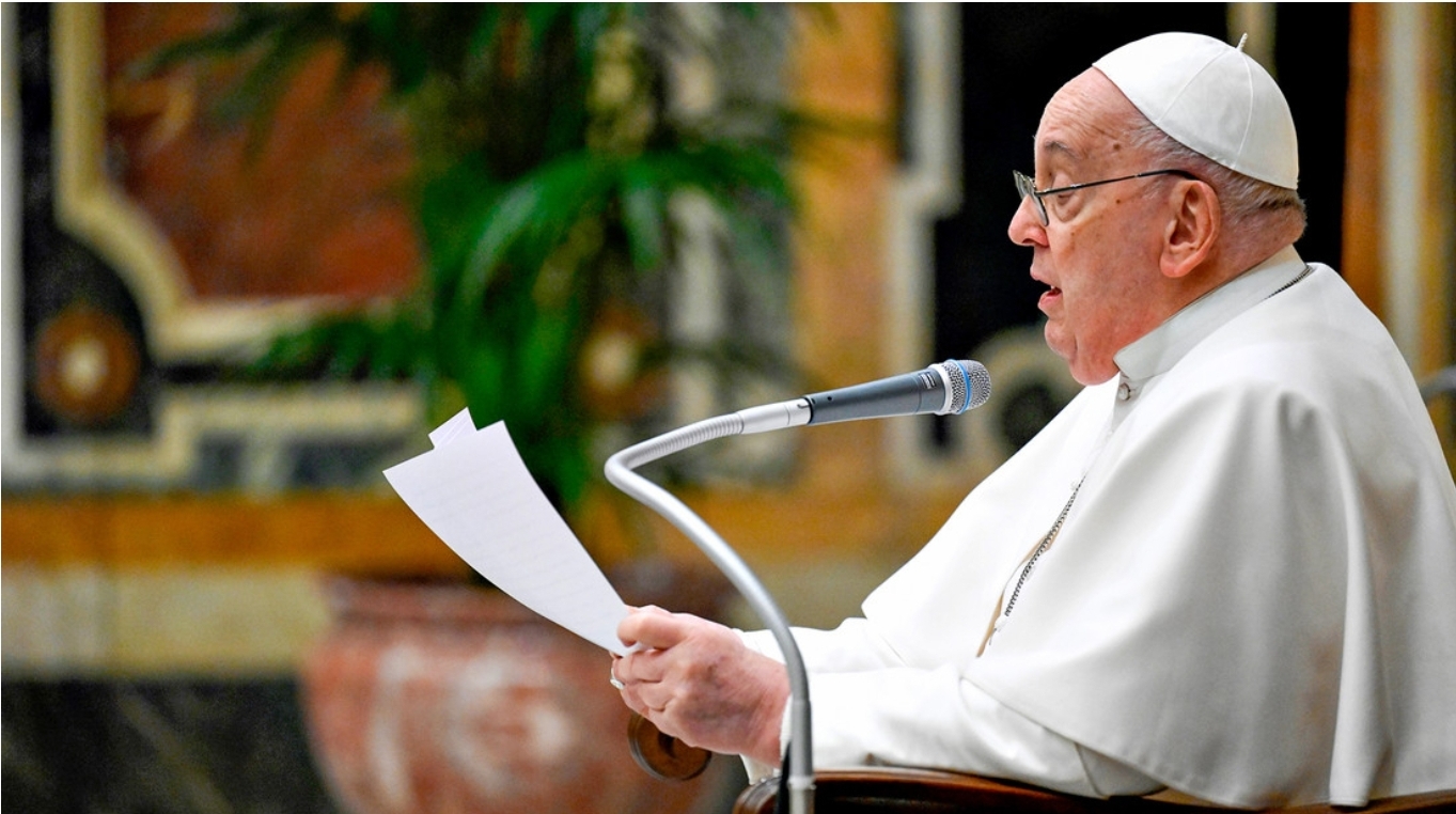 El papa Francisco responde a las protestas de obispos africanos contra bendiciones de gays