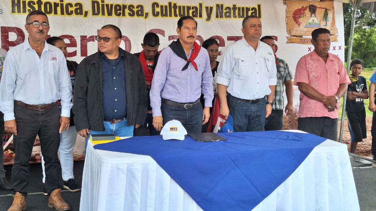 Inicia construcción de 43 kilómetros de la carretera Sahsa-Puerto Cabezas