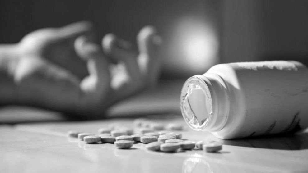 Capitalino se suicida con una tableta de curar frijoles