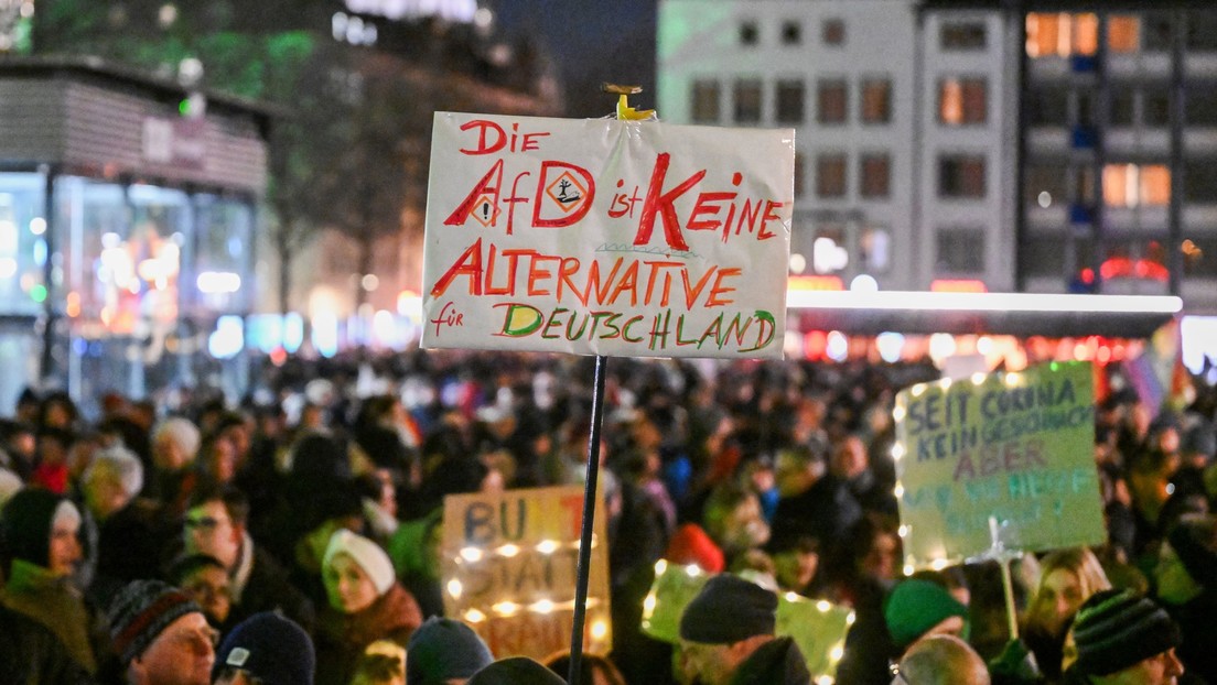 Más de 100.000 personas protestan en Alemania contra la extrema derecha