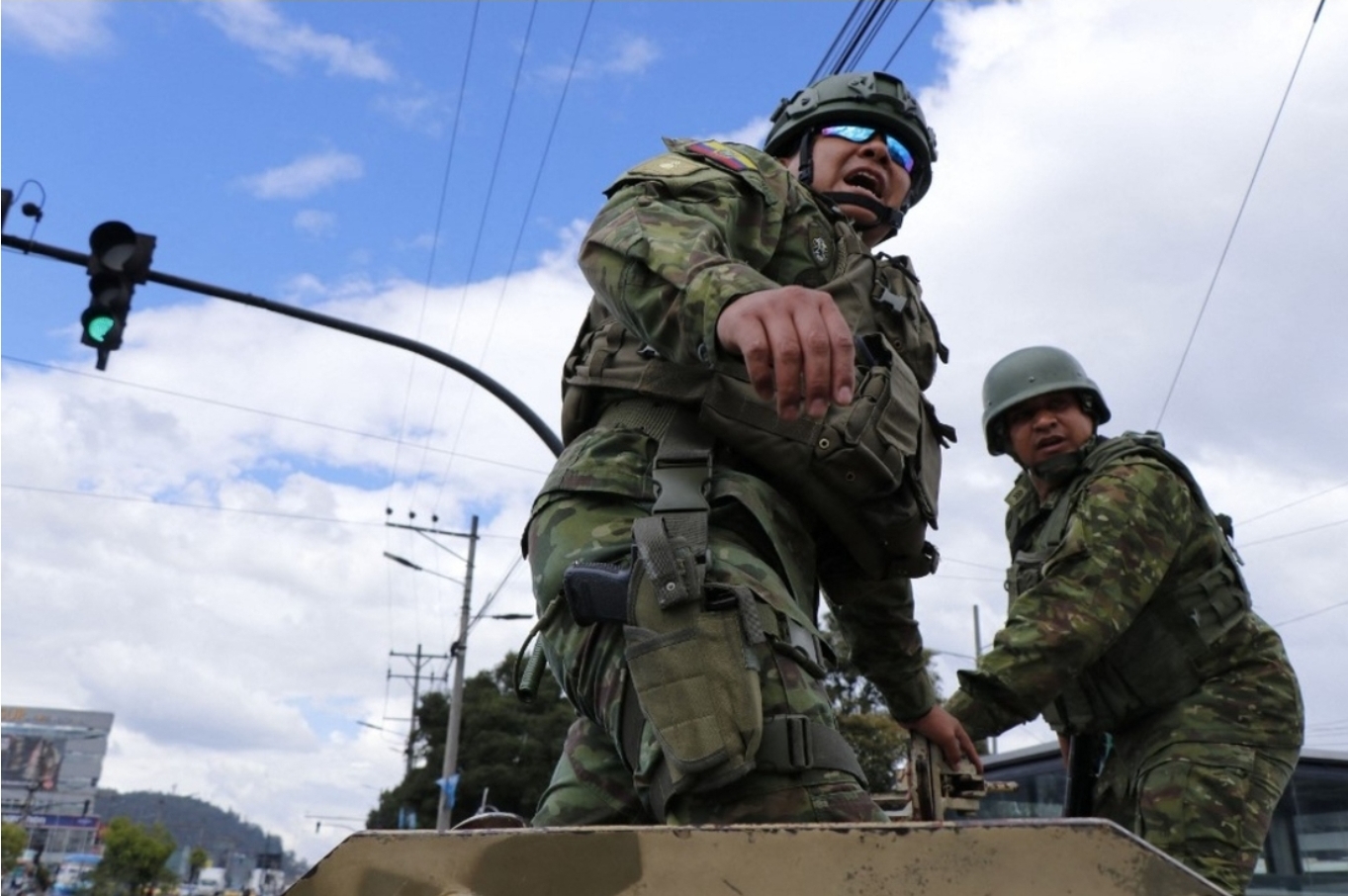 Cinco terroristas abatidos y más de 300 detenidos por las Fuerzas Armadas de Ecuador