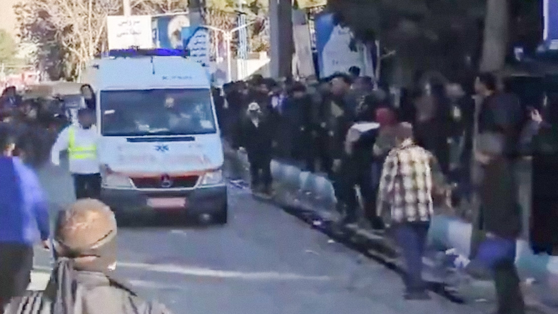 73 muertos en explosiones cerca de la tumba del general iraní Soleimani