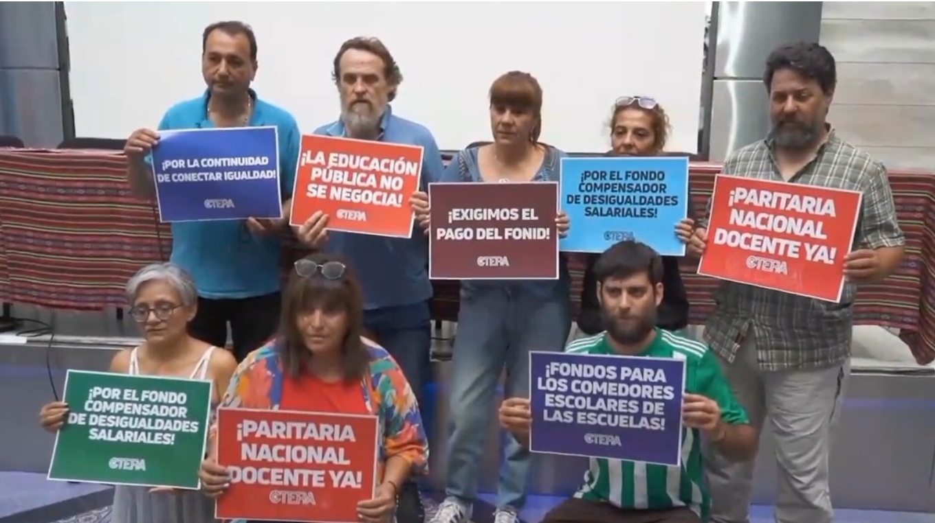 Sindicato de trabajadores de la educación en Argentina anuncia paro general para el próximo lunes