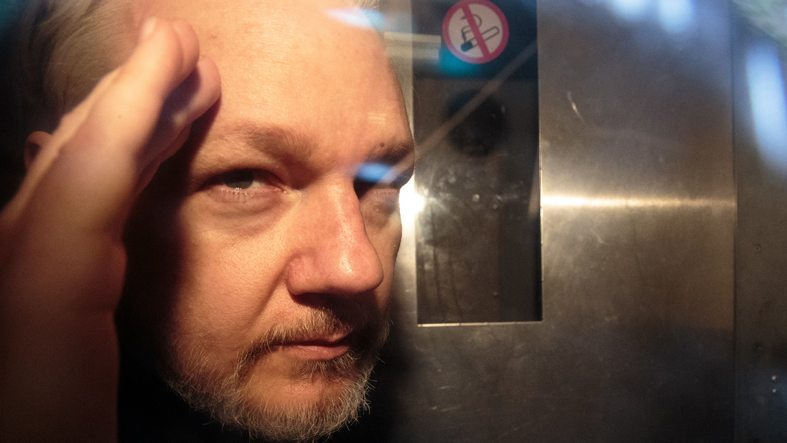 Assange no asistirá a su juicio de extradición debido a su mal estado de salud