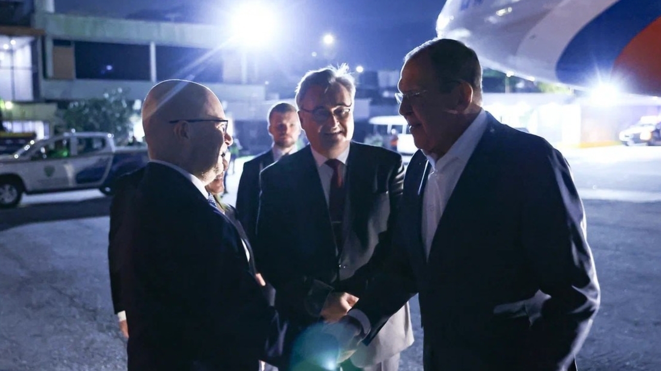 Canciller Serguéi Lavrov llega a Venezuela