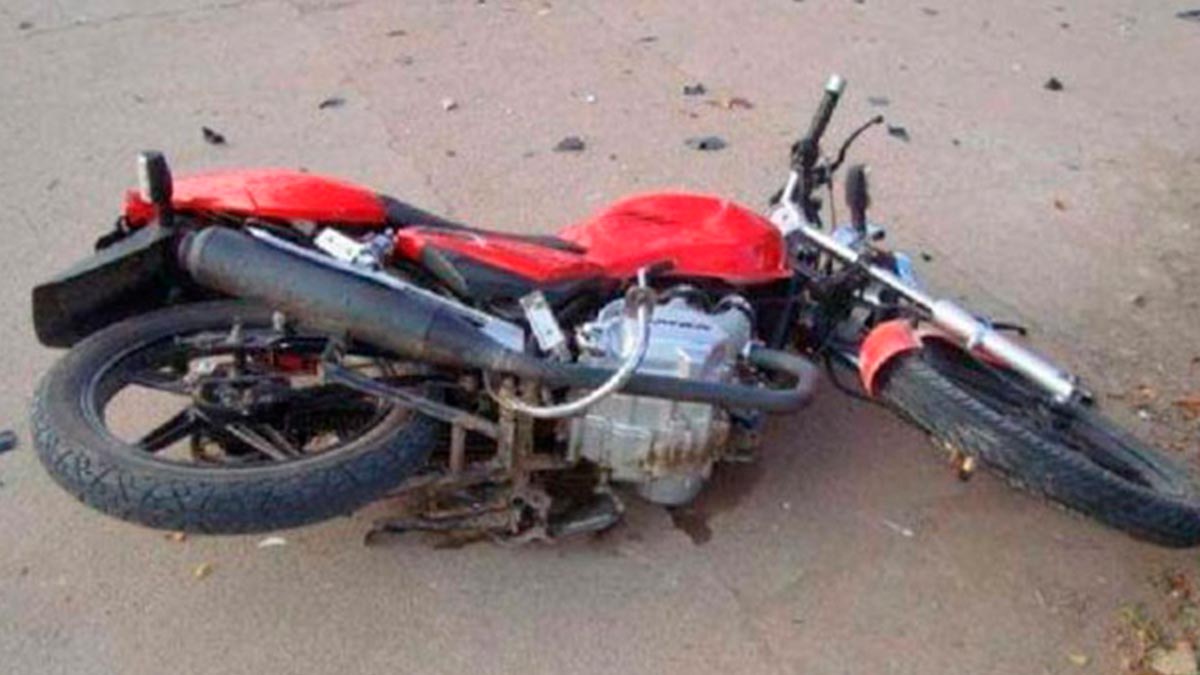 Dos motociclistas muertos y dos lesionados en accidentes de tránsito en el país