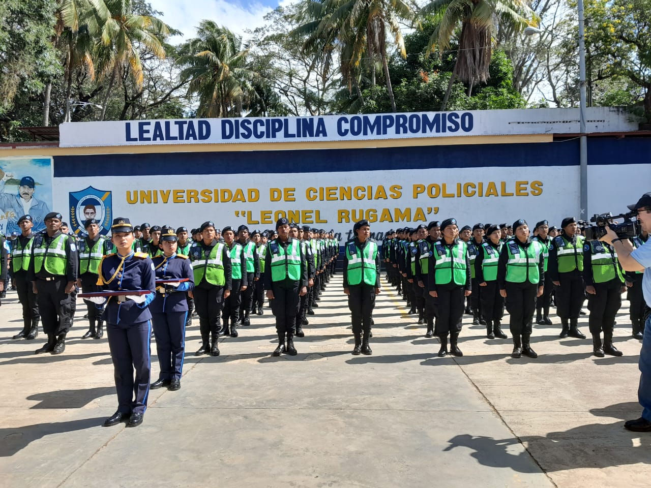 Egresan 284 nuevos policías de la Universidad Leonel Rugama