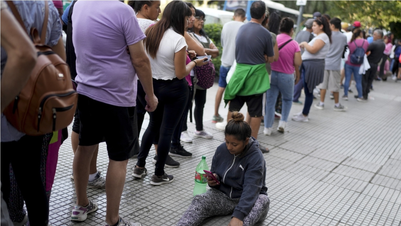 El Banco de España prevé un menor crecimiento en América Latina con revisión a la baja para Argentina