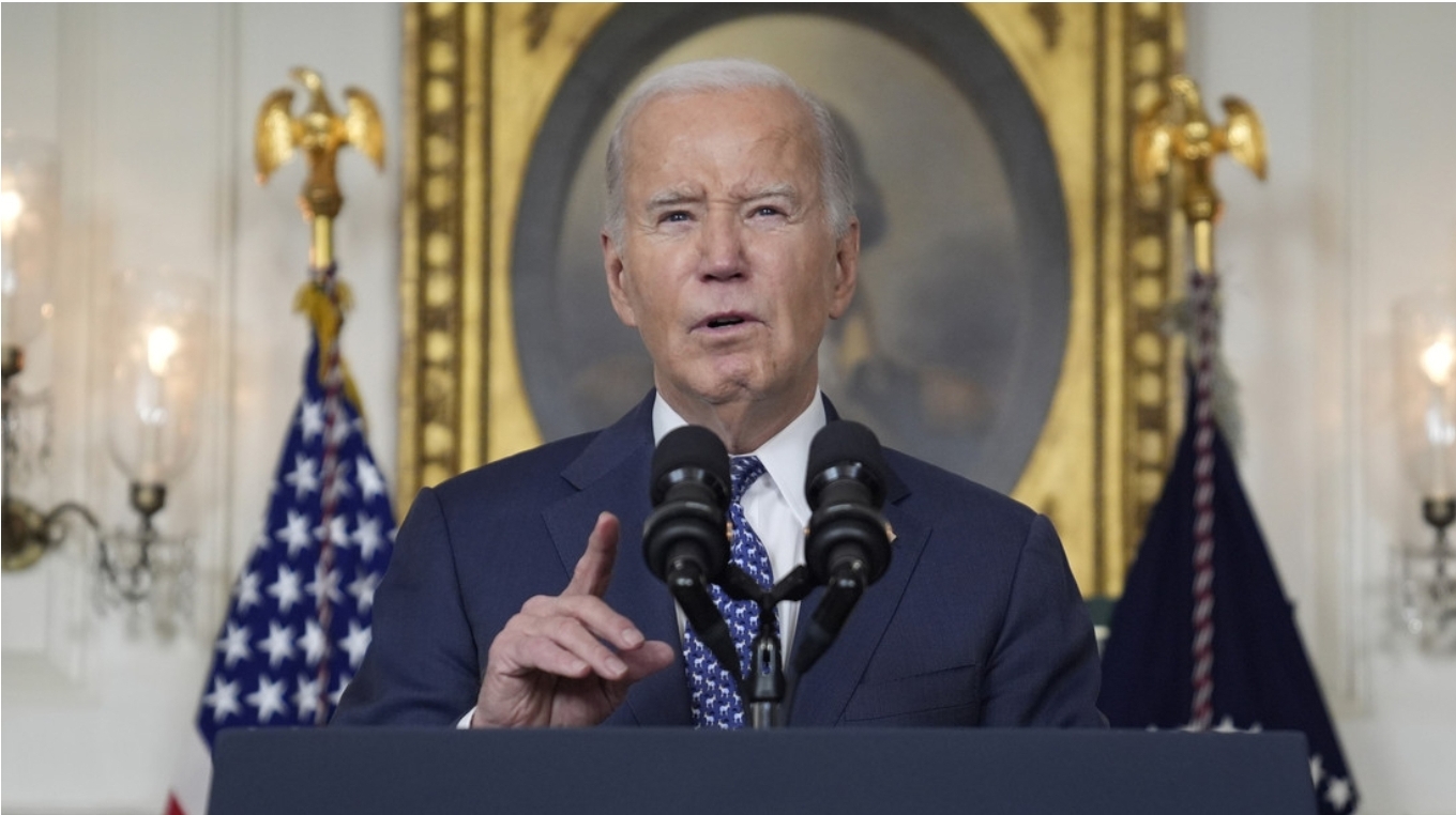 Biden explota contra un periodista que le preguntó por su memoria