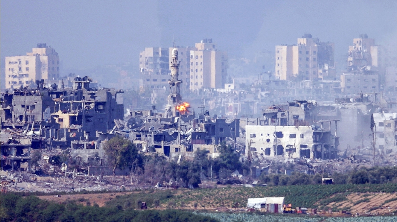 Congresista de EE.UU pide poner fin a los conflictos en Gaza y Ucrania con bombas nucleares