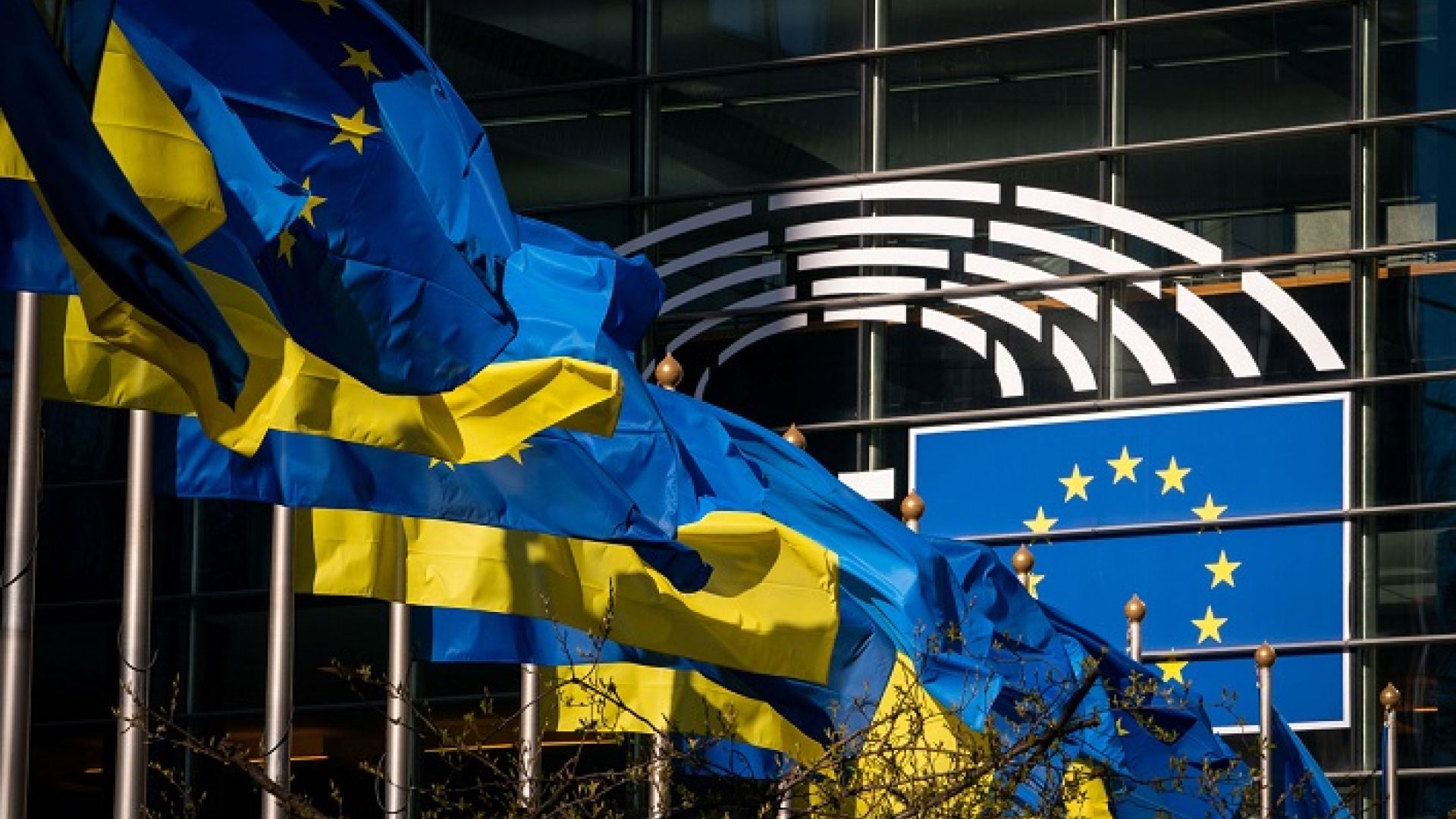 El Kremlin: La UE cavaría su propia fosa si entrega el interés de los fondos rusos a Ucrania