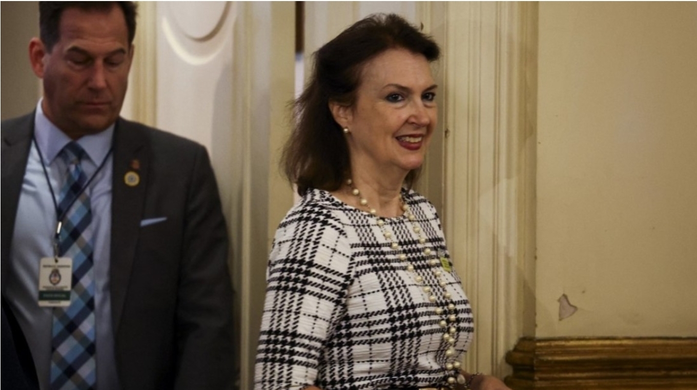Canciller de Argentina considera “absurdo” dar créditos a jubilados porque van “a morir”