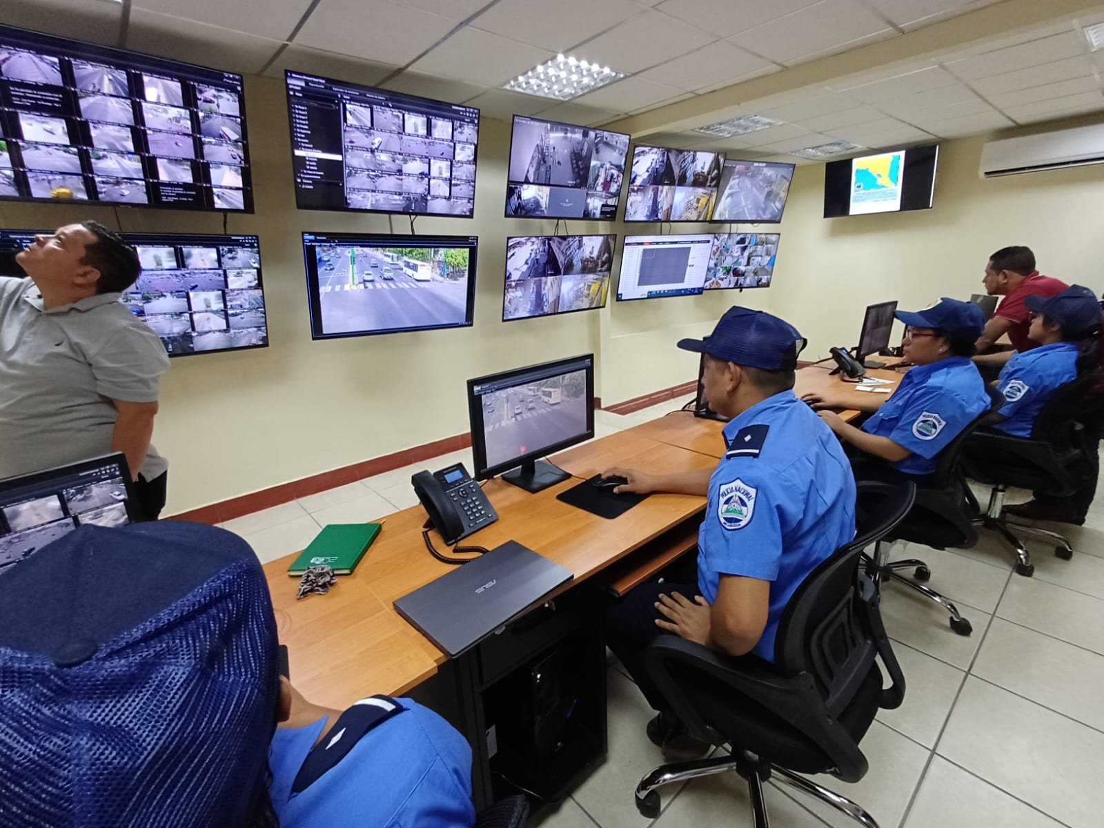 Policía y bomberos unifican centro de atención a emergencias