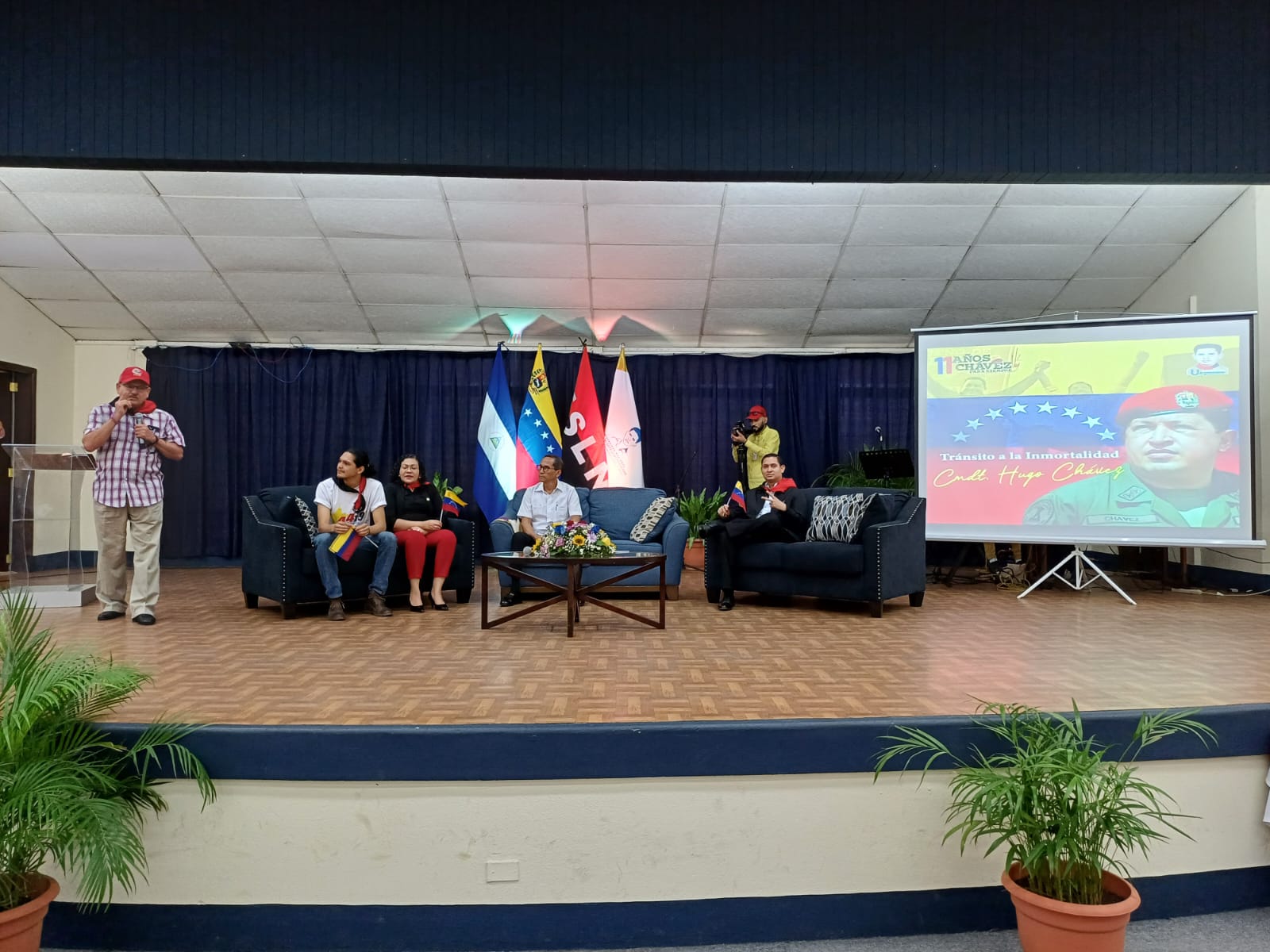 Universidad Casimiro Sotelo recuerda el legado del comandante Hugo Chávez Frías
