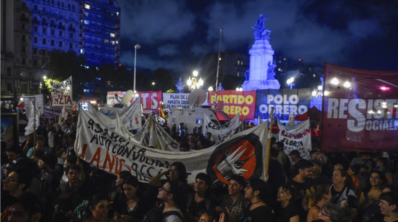 Convocan un nuevo paro de trabajadores estatales en Argentina tras el discurso de Milei en el Congreso