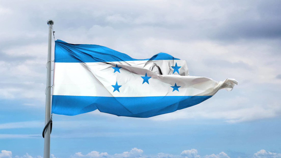 Honduras llama a consulta a su encargada de Negocios en Ecuador