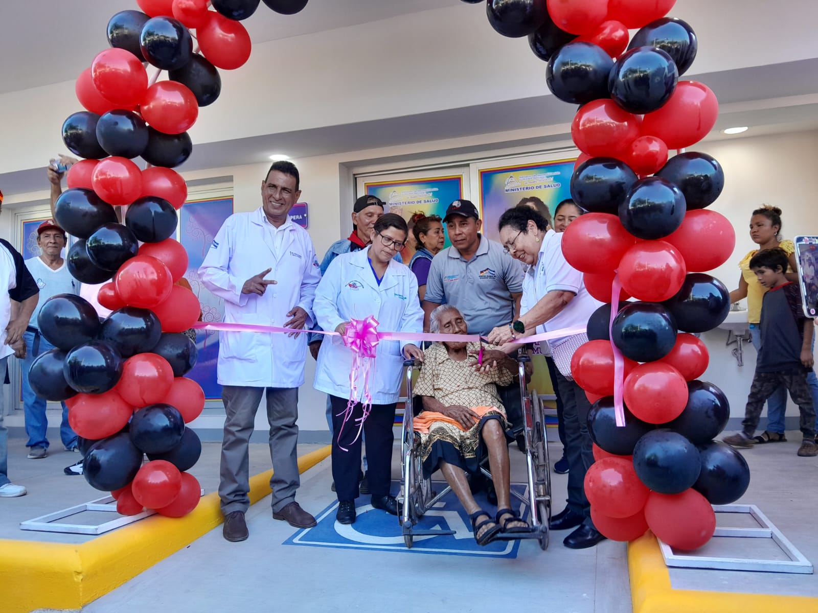 Inauguran ampliación de sala de emergencias del Hospital Alemán Nicaragüense