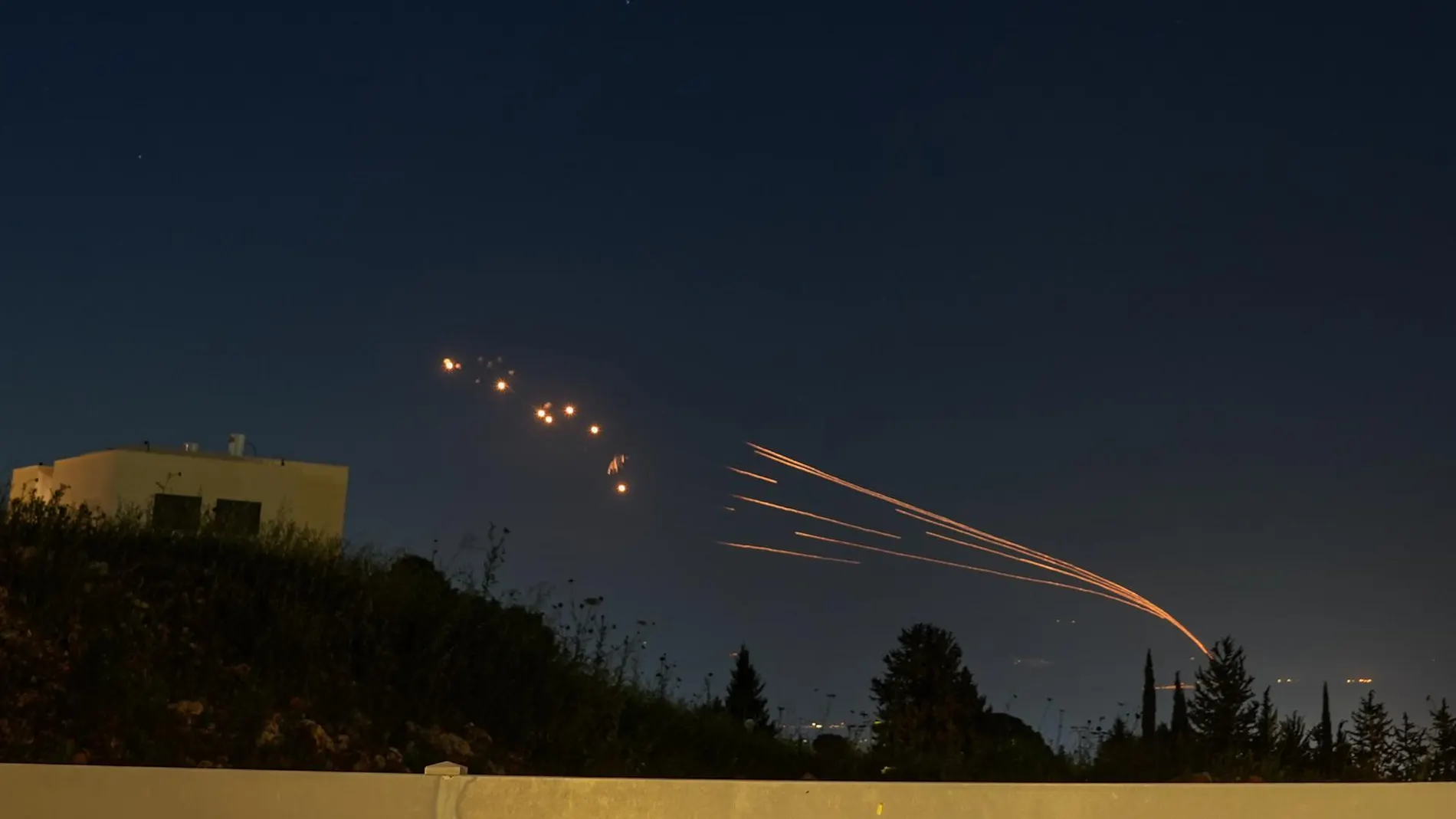 Irán lanza un ataque con decenas de drones contra Israel