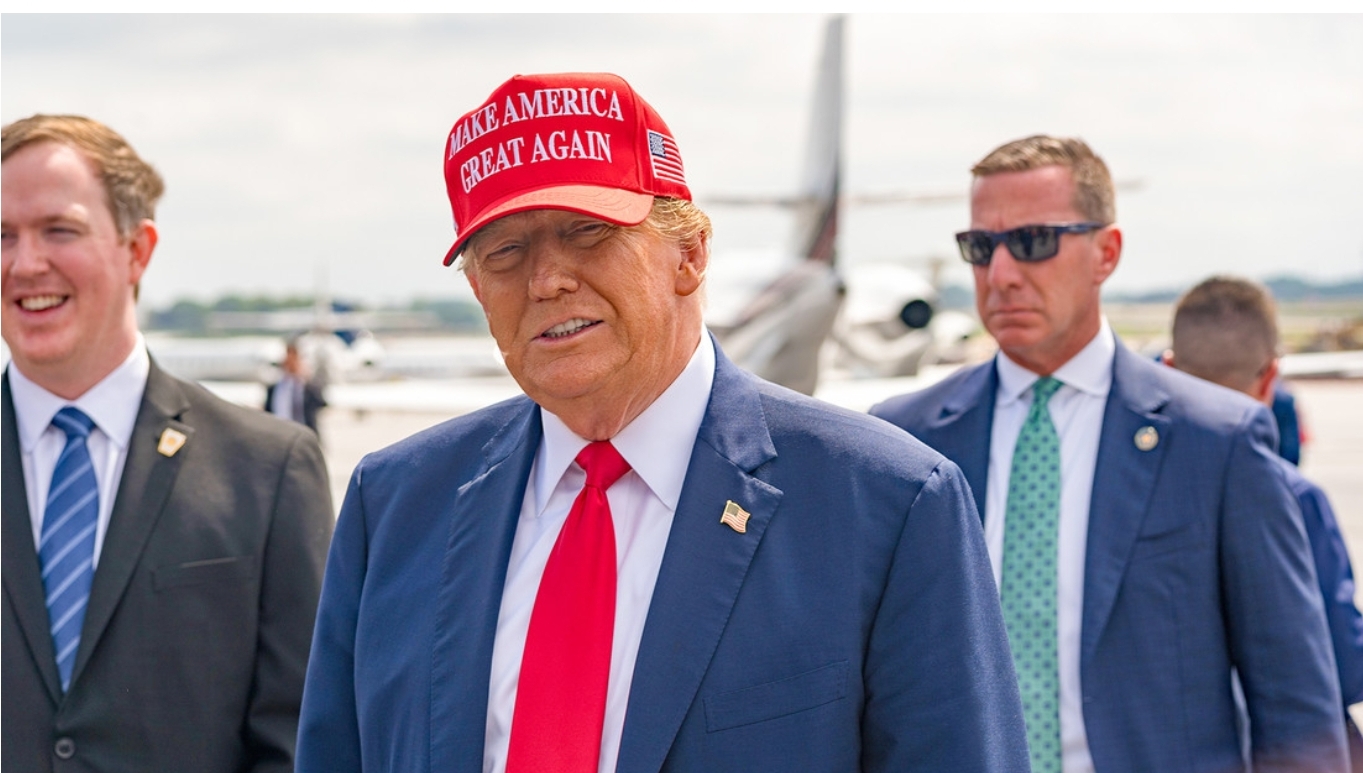 Trump: Los judíos que apoyan a Biden deberían examinarse la cabeza