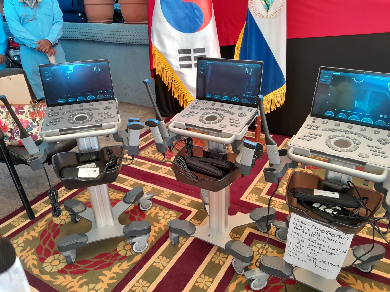 Corea entrega a Nicaragua equipos médicos para la detección del cáncer cervicouterino