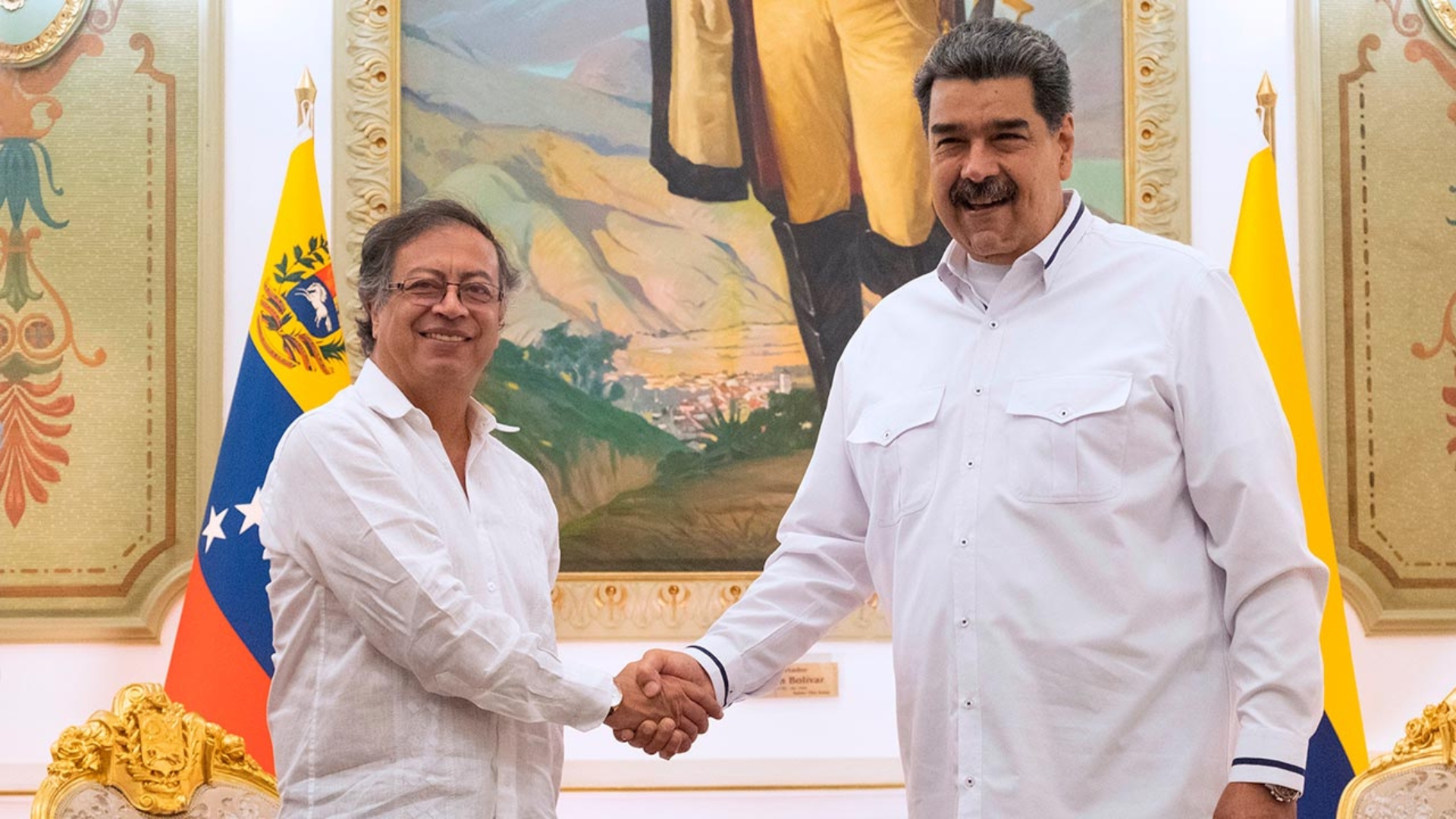 Presidente Maduro confirma la visita de Petro este martes