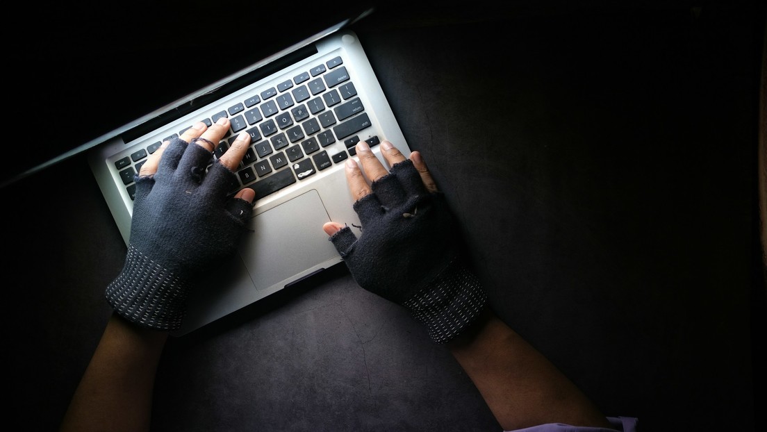 Un menor se suicida tras sufrir ‘sextorsión’ en la Red