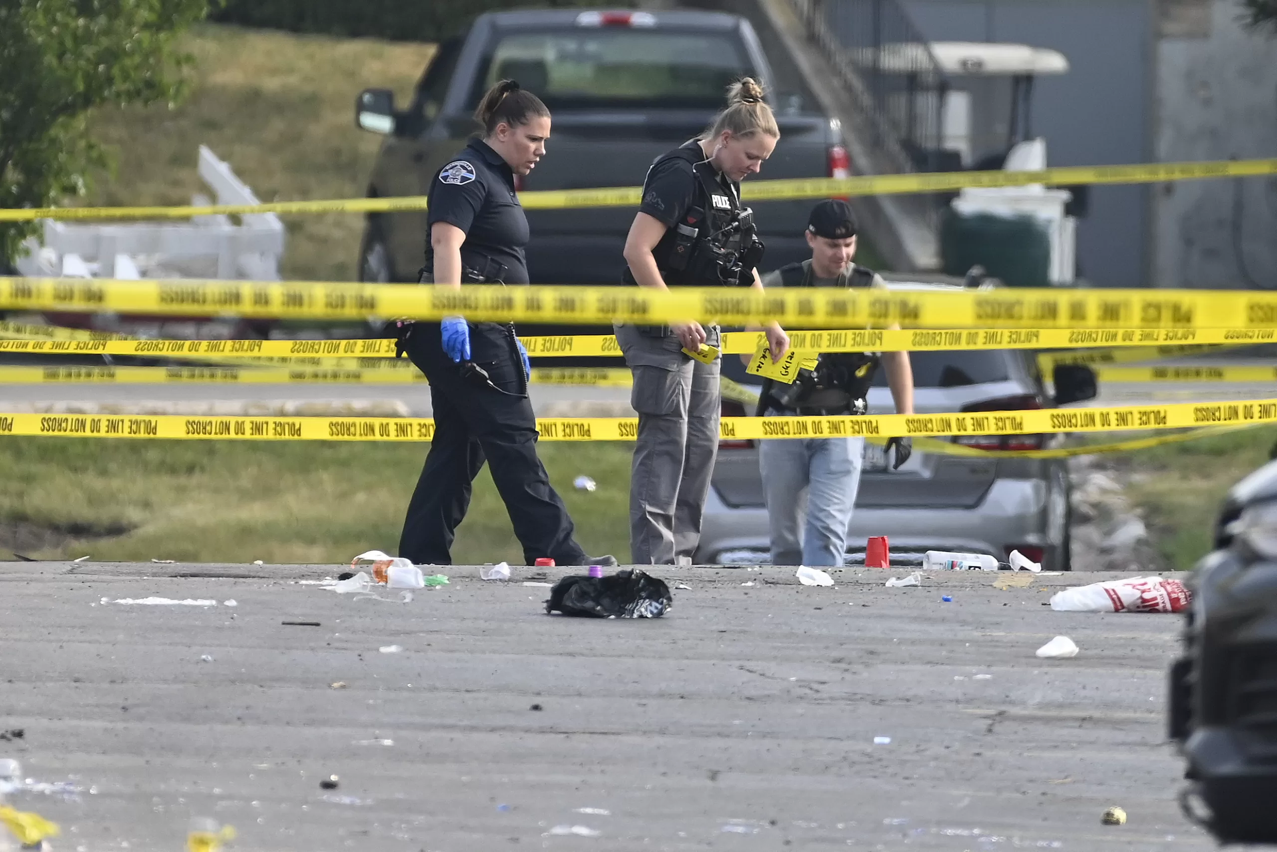 33 personas baleadas, 7 de ellas fatalmente, en un violento fin de semana de Pascua en Chicago