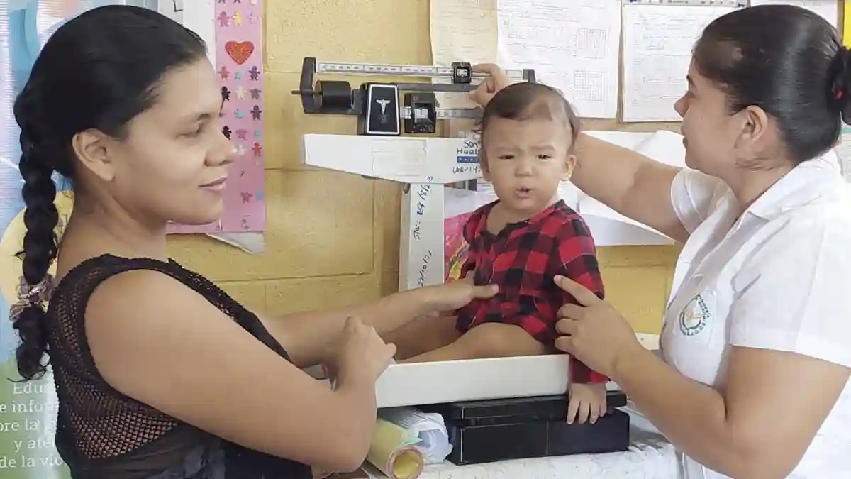 Acciones preventivas a través del plan nacional nutricional a niños llegan casi al medio millón