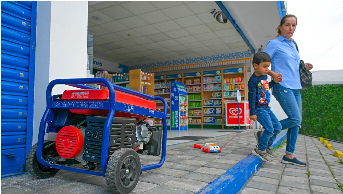 Revelan la millonaria cifra que pierde Ecuador por cada hora de apagón