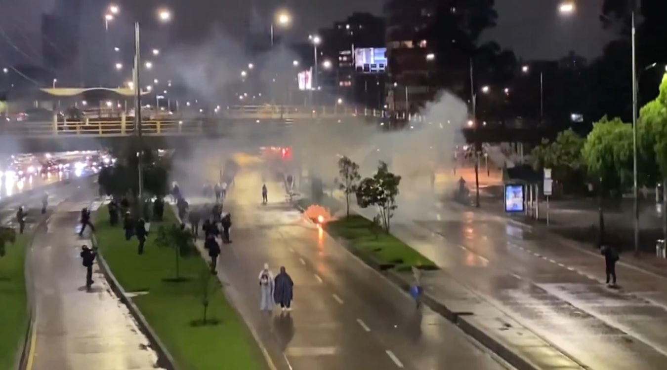 Enfrentamientos en la Universidad Nacional de Colombia en medio de paro estudiantil
