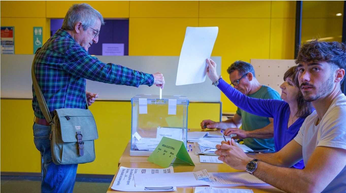 Los socialistas ganan las elecciones en Cataluña, pero necesitarán pactar para gobernar