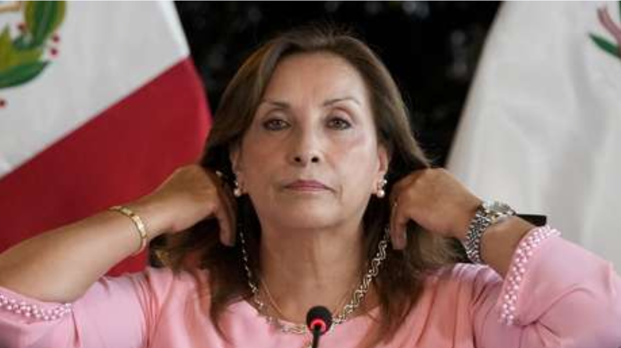 “Basta de orquestar situaciones”: Boluarte se enerva ante investigaciones y descarta renunciar