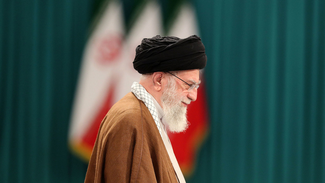 Los primeros comentarios del ayatolá iraní tras el accidente del helicóptero presidencial