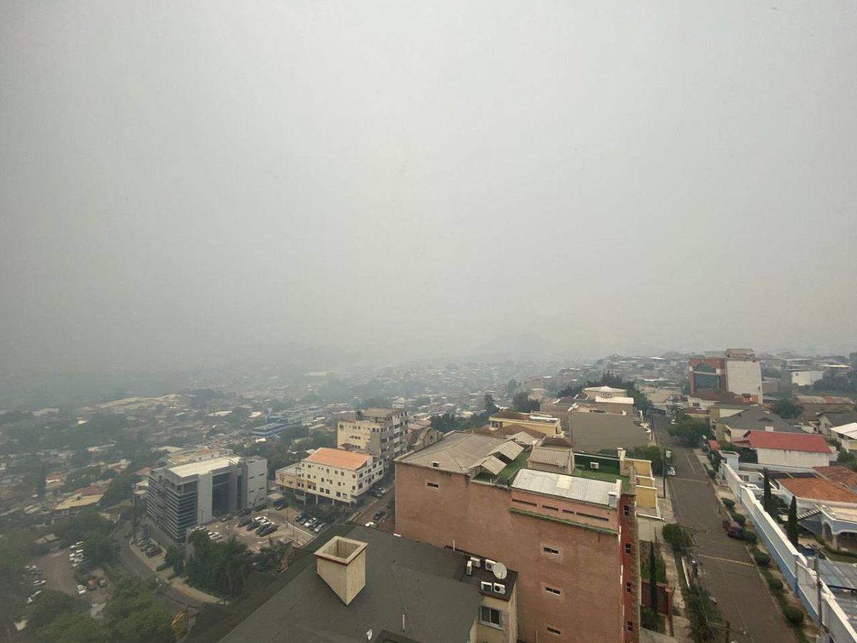 Honduras: Empleados públicos regresan a teletrabajo por altos niveles de contaminación