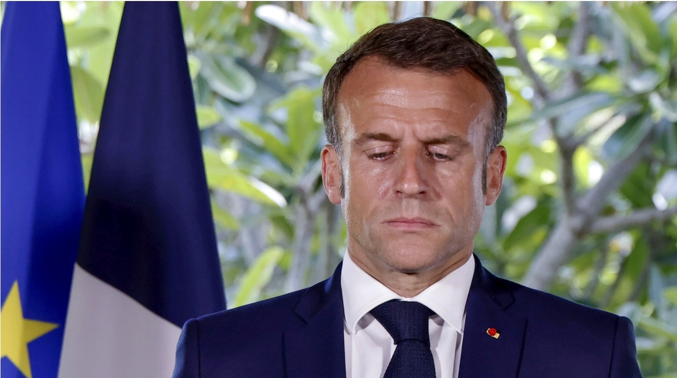 Macron: El despliegue militar en Nueva Caledonia permanecerá “el tiempo que sea necesario”