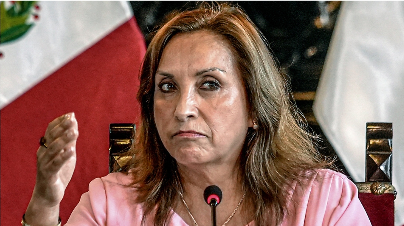 Fiscalía de Perú presenta denuncia constitucional contra Boluarte por el ‘caso Rolex’