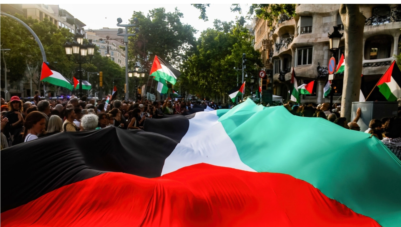 España reconoce a Palestina como Estado: “Ante el sufrimiento no es posible la indiferencia”