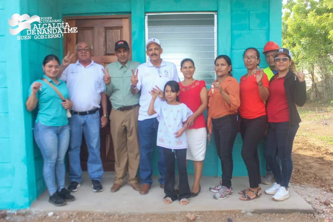 Madres nandaimeñas reciben las llaves de su nueva vivienda