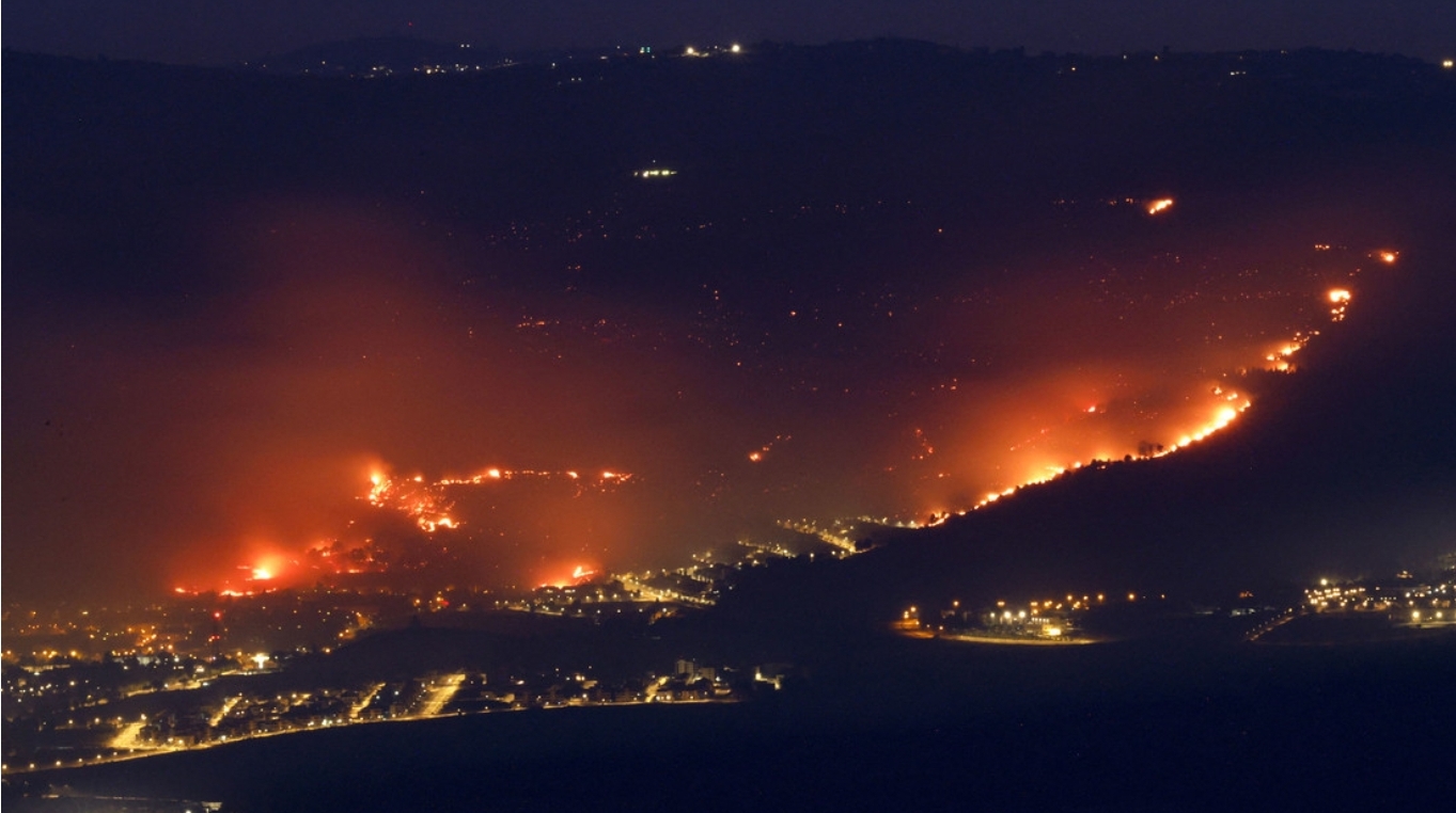 Incendios en el norte de Israel tras ataques desde el Líbano
