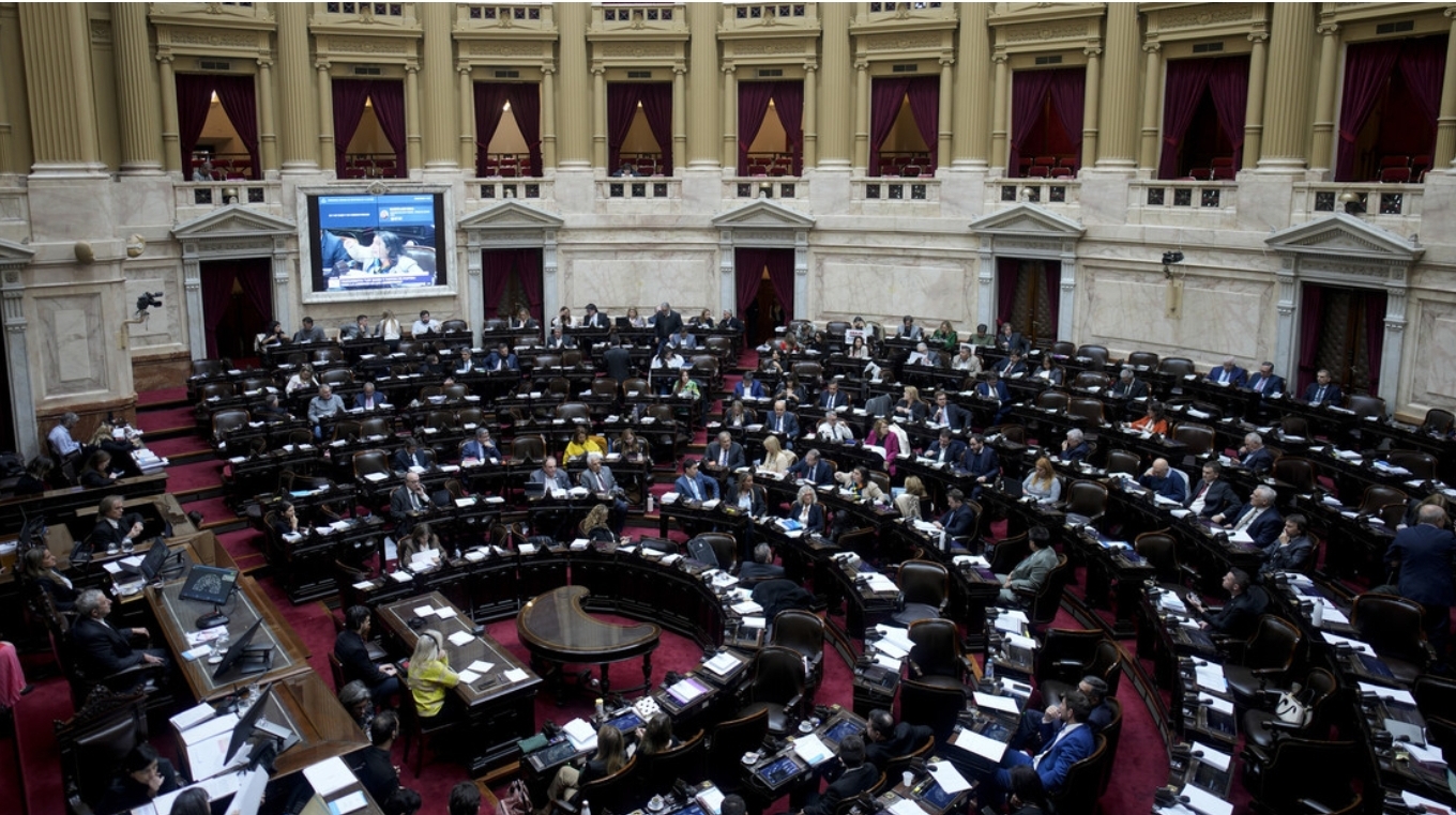 Diputados argentinos se aumentan el sueldo en 80%: ¿cuánto cobrarán?