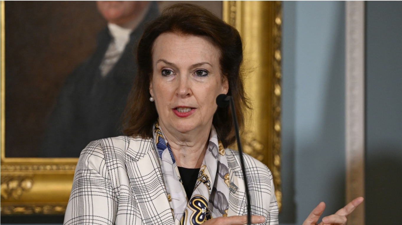 “Sandwichitos”: Canciller argentina celebra el cierre del Ministerio de la Mujer