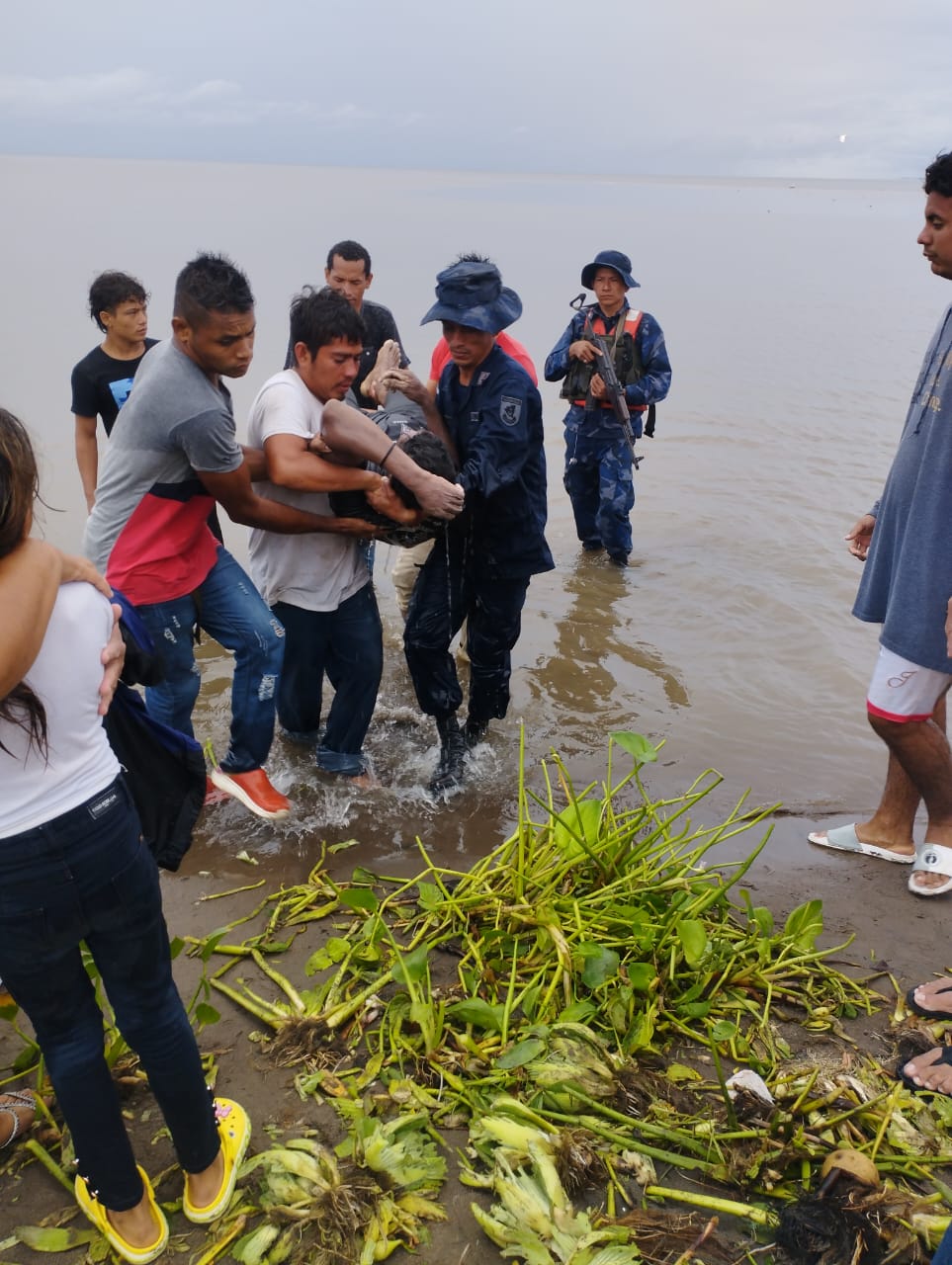 Rescatan sin vida a pescador que había desaparecido en el Lago Cocibolca