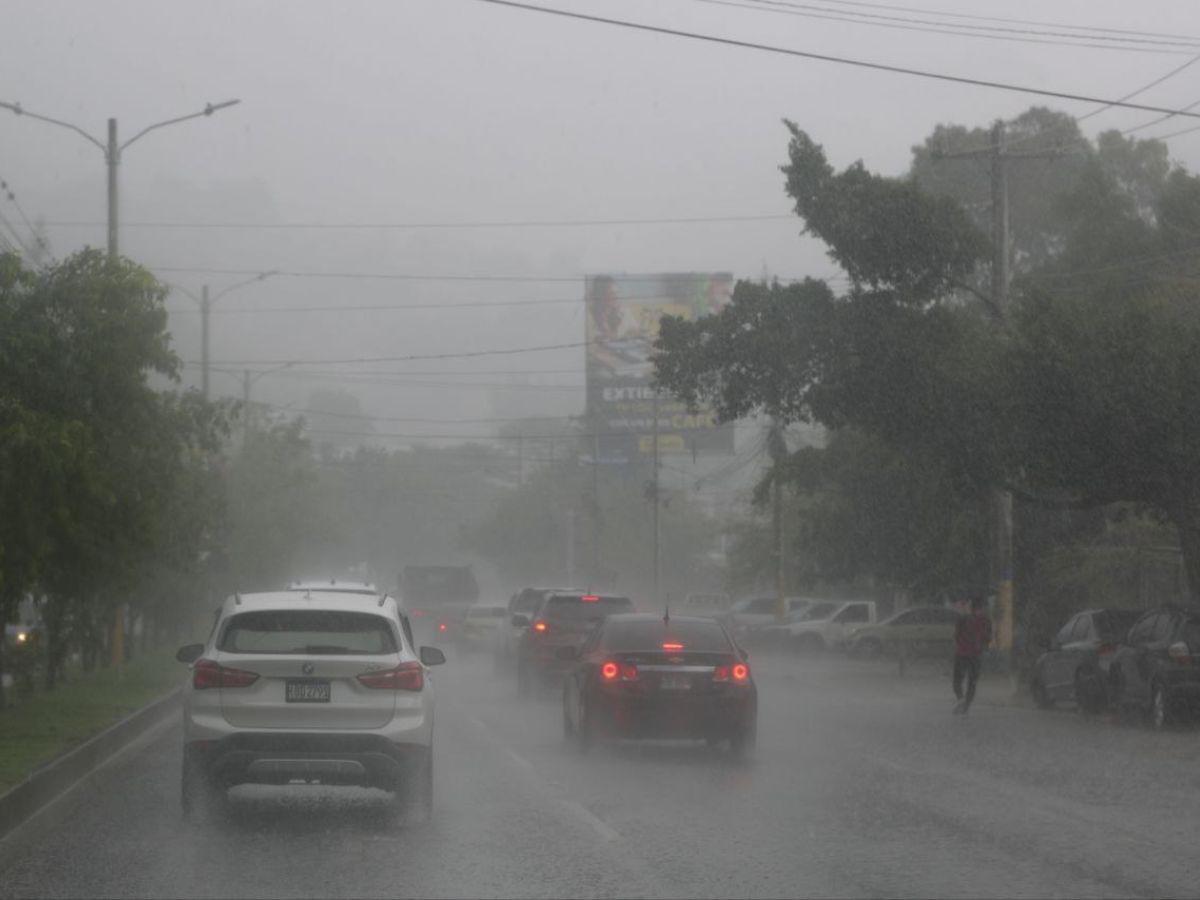 Honduras: Elevan a alerta amarilla 7 departamentos y 4 continuarán en verde