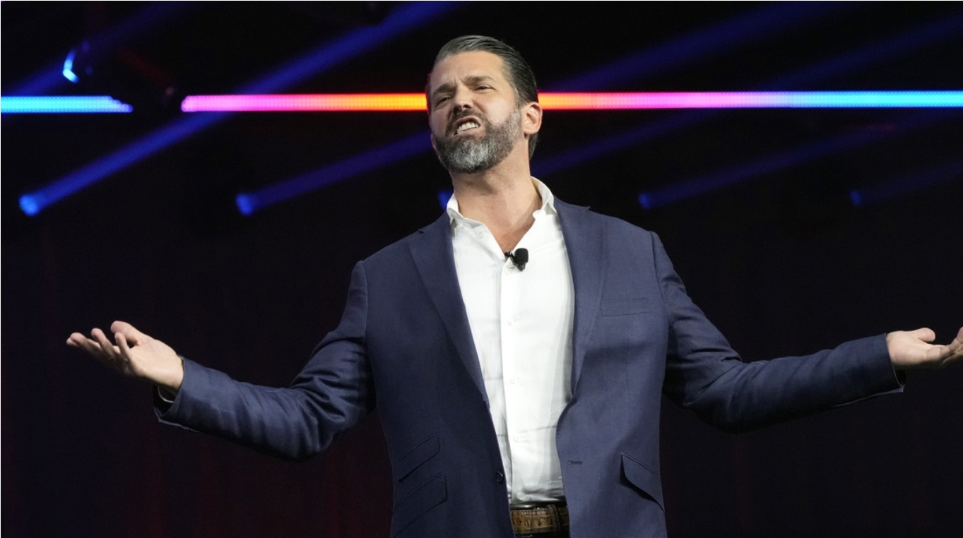 Donald Trump Jr.: “¿Cómo pueden condenar a mi padre, pero no sabemos nada de la lista de Epstein?”