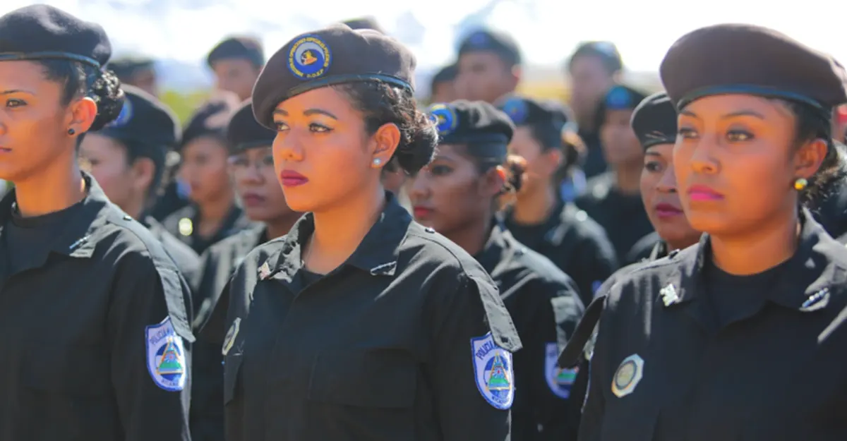 Policía Nacional fortalece el liderazgo de mujeres en cargos de especialidades