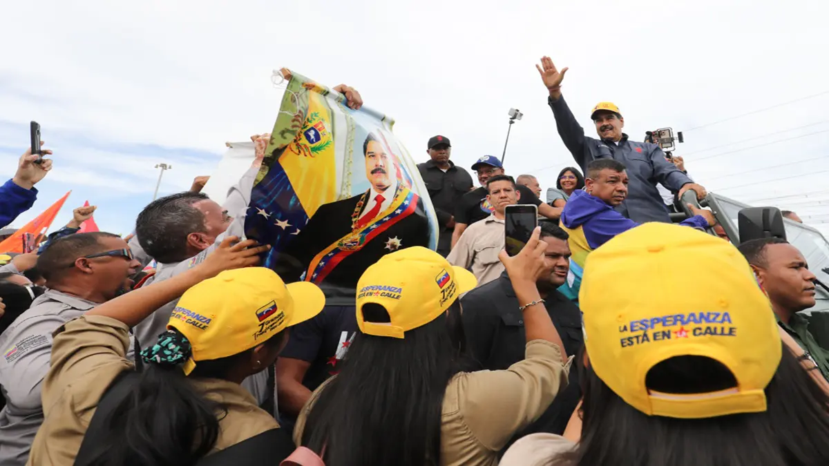 Presidente Maduro lidera nueva encuesta de cara a los comicios del 28J