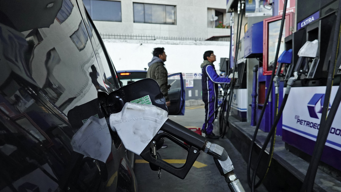“No juegue con fuego, señor Noboa”: organizaciones reaccionan al alza de las gasolinas en Ecuador