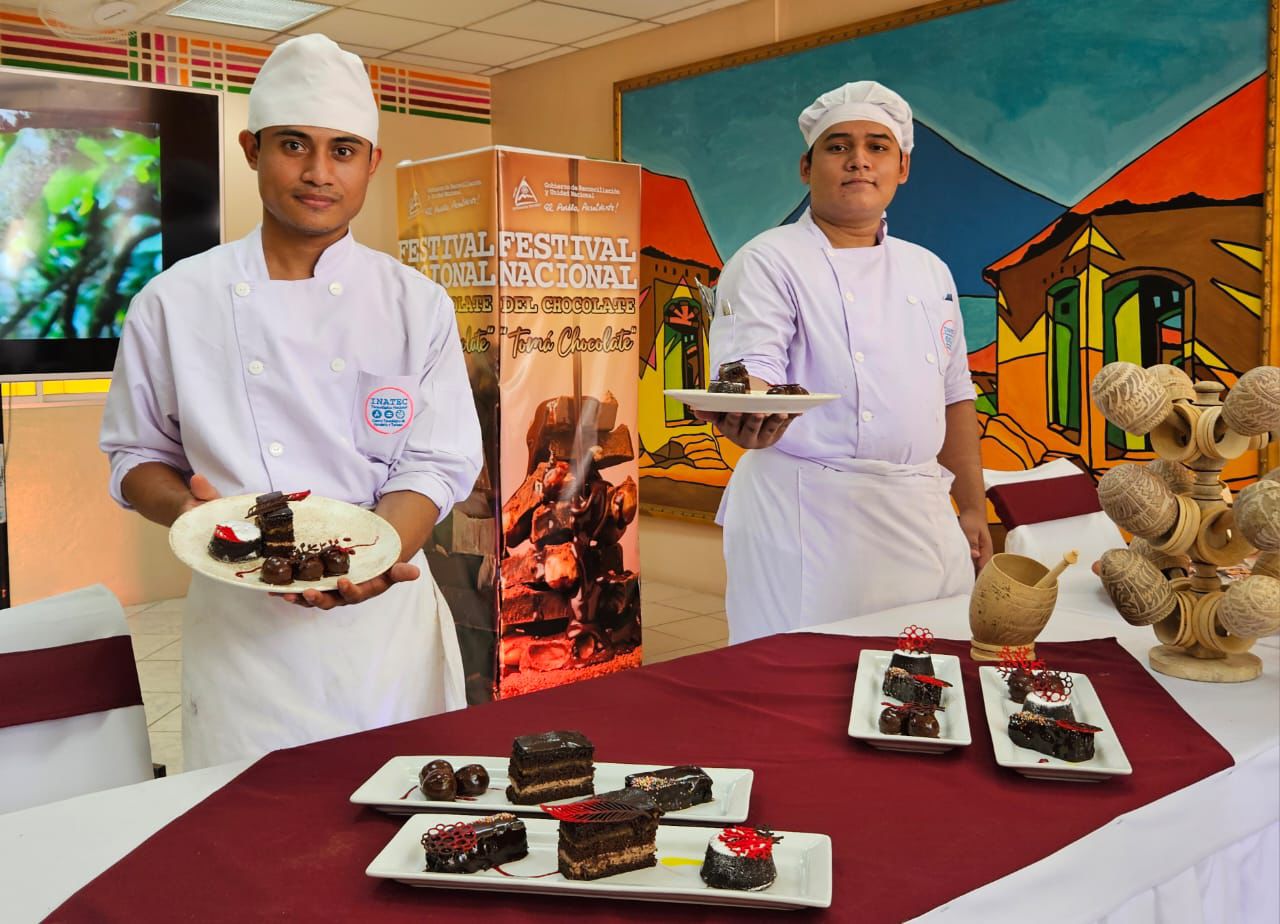 Emprendedores de la cuarta región participan en Festival “Tomá Chocolate” en Masaya